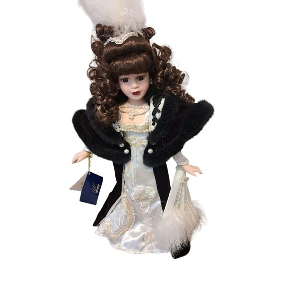 Brass Key Orient Express Dame Eliza Jane Genuine Porcelain Doll 18"